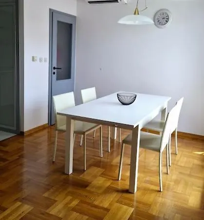 St Damian Sea View Apartment