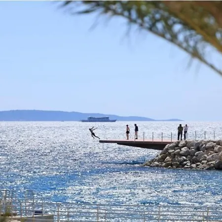 Apartament St Damian Sea View