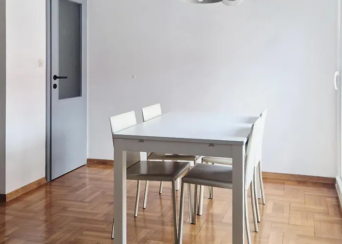 Appartement St Damian Sea View