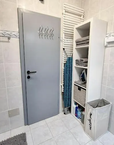 St Damian Sea View Apartament